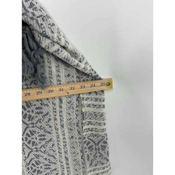 Free People Kimono Cardigan Boho Fringe Shawl Gray Cream M/L Open Front Drape - Picture 4 of 9